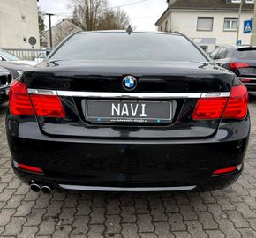 BMW 730 - 10