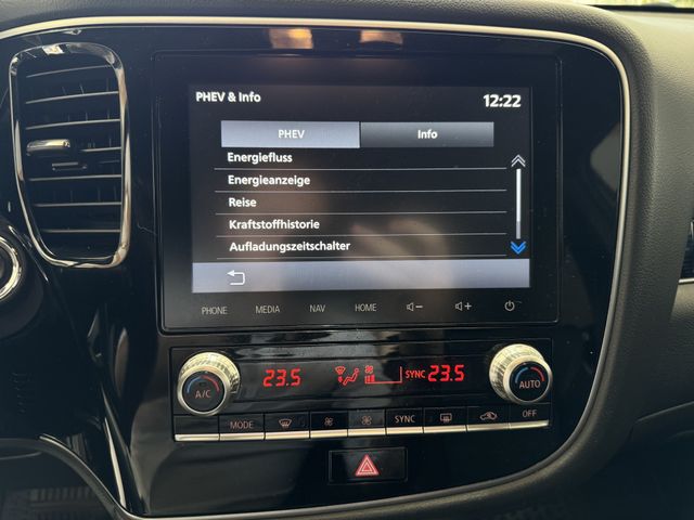 Mitsubishi Outlander PHEV PLUS Spirit-Paket 2.4 MIVEC 4WD