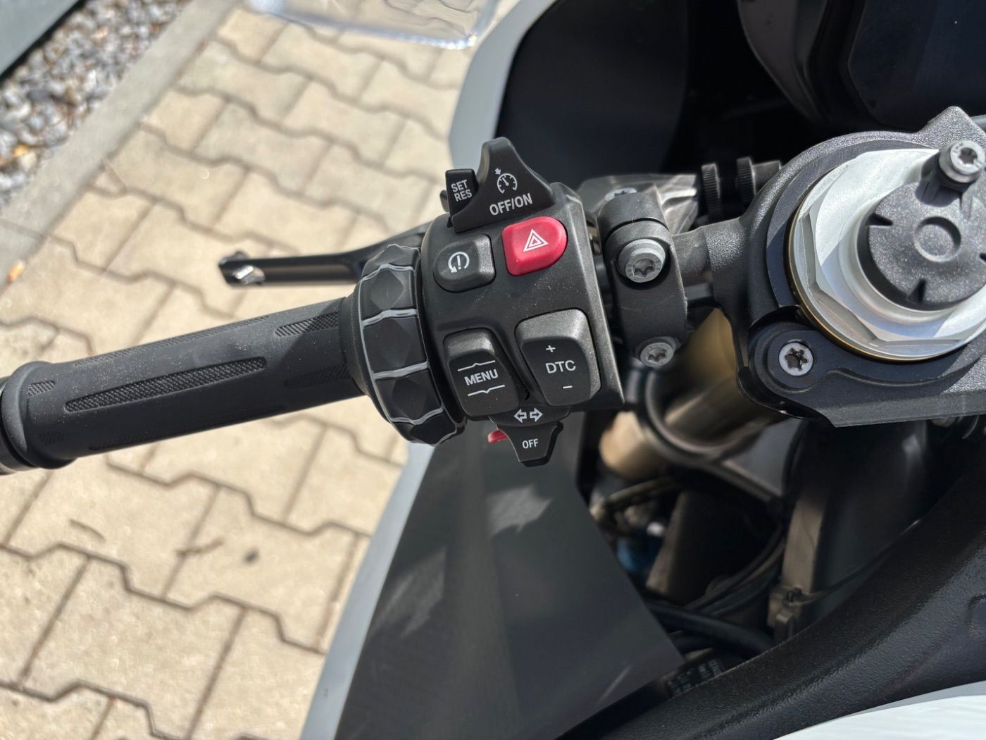 Fahrzeugabbildung BMW S 1000 RR M-Paket