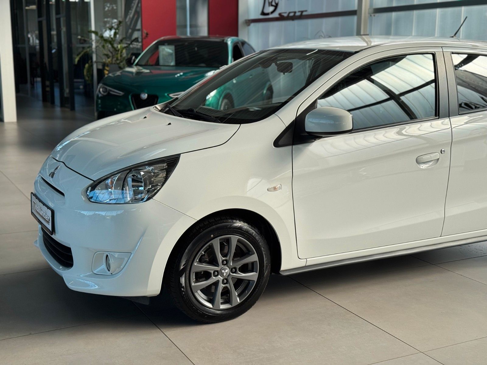 Fahrzeugabbildung Mitsubishi Space Star  1.2 Top "Klima  LM-Felgen "