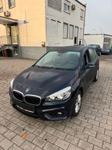BMW 218 2 Gran Tourer 218 i Advantage/Navi/Pano/AHK - BMW 218 Kombi Gebrauchtwagen