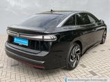 Volkswagen ID.7 Pro Navi Pano AHK IQ-LED ACC PDC SHZ WP HUD - mit Elektro-Antrieb: Schwarz
