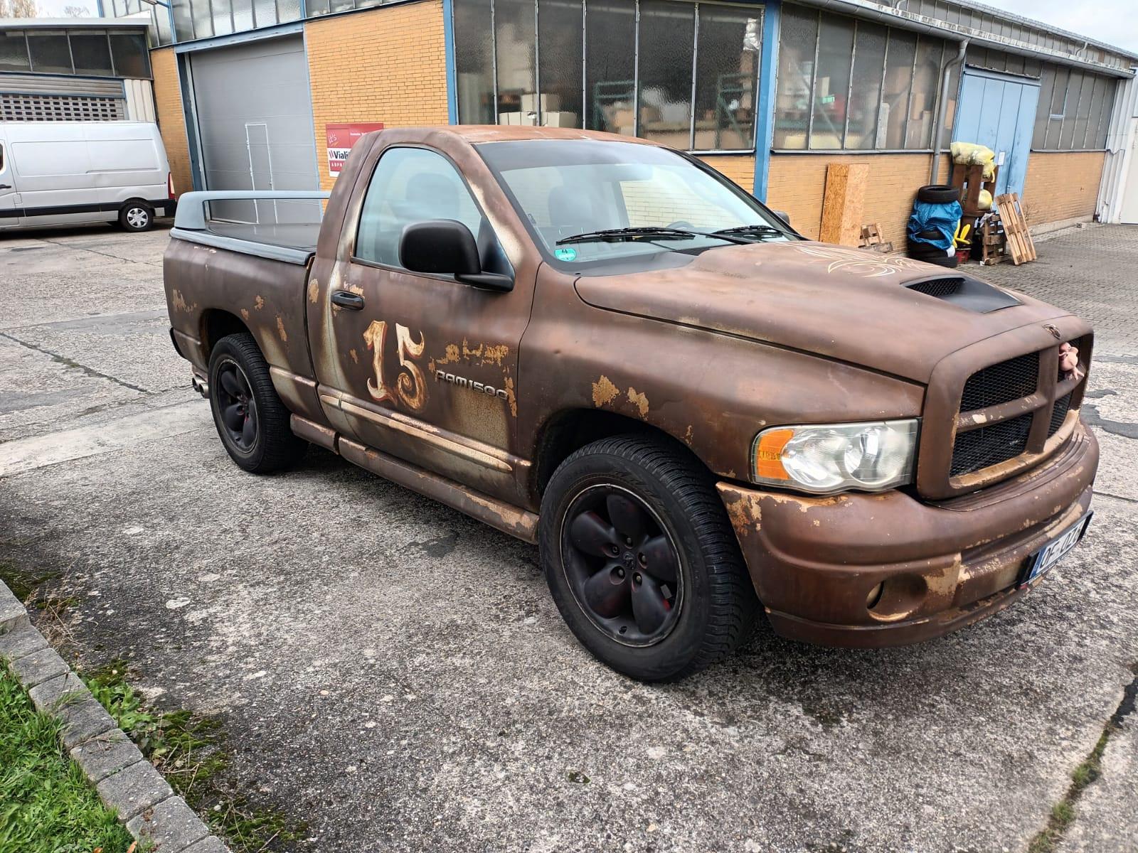 Dodge Ram 2005 — вигляд ззаду