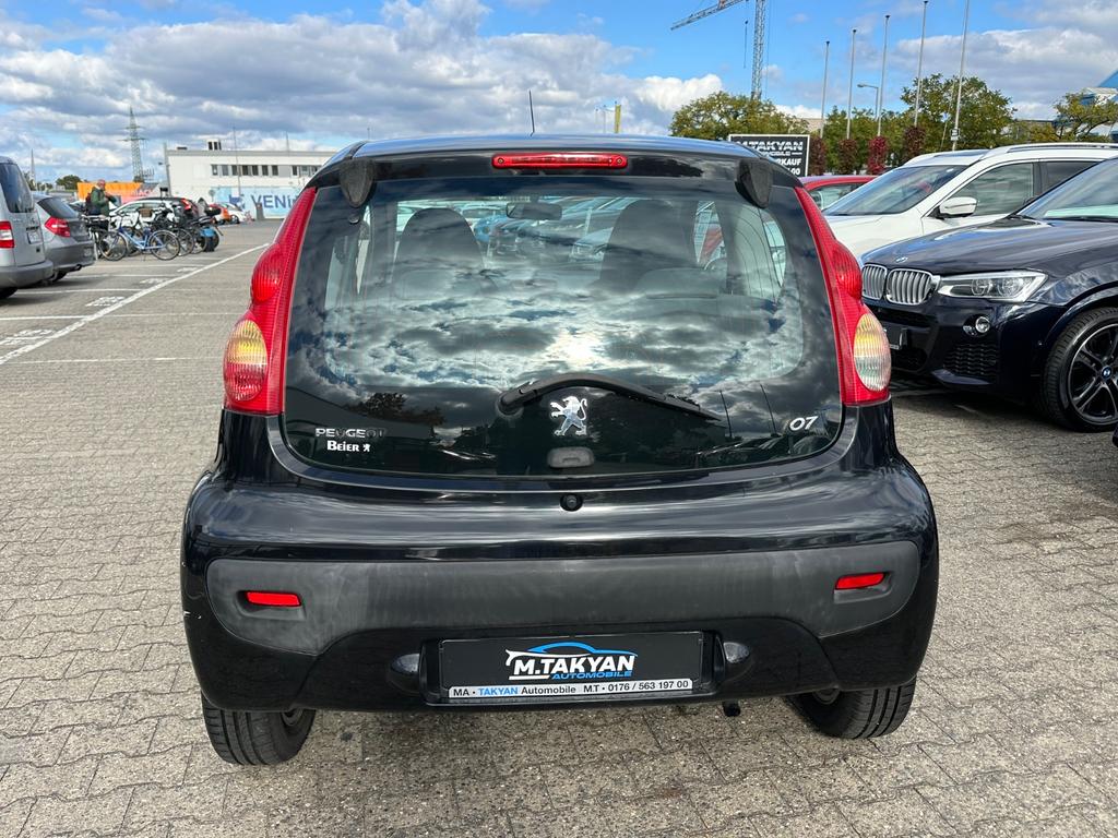 Peugeot 107