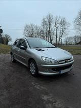 Peugeot 206 1.4 facelift - Peugeot 206 aus 2006: 1.4