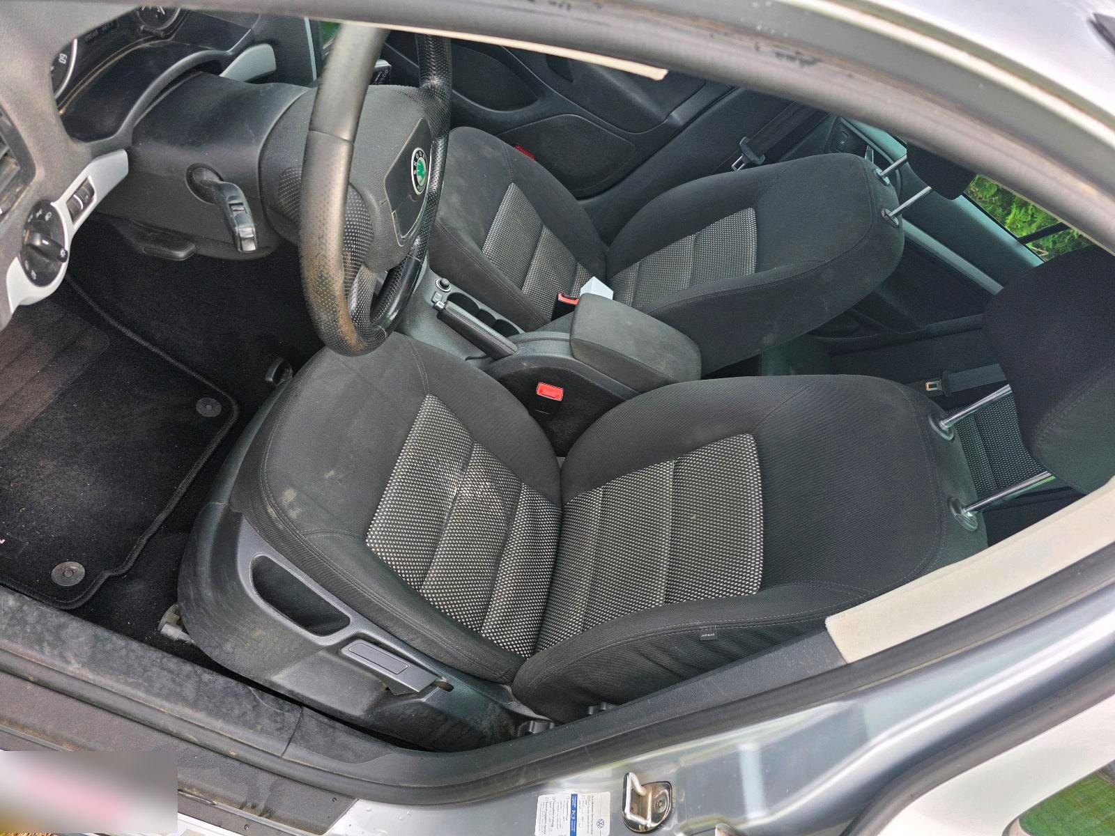 Skoda Octavia 2009 — photo 10