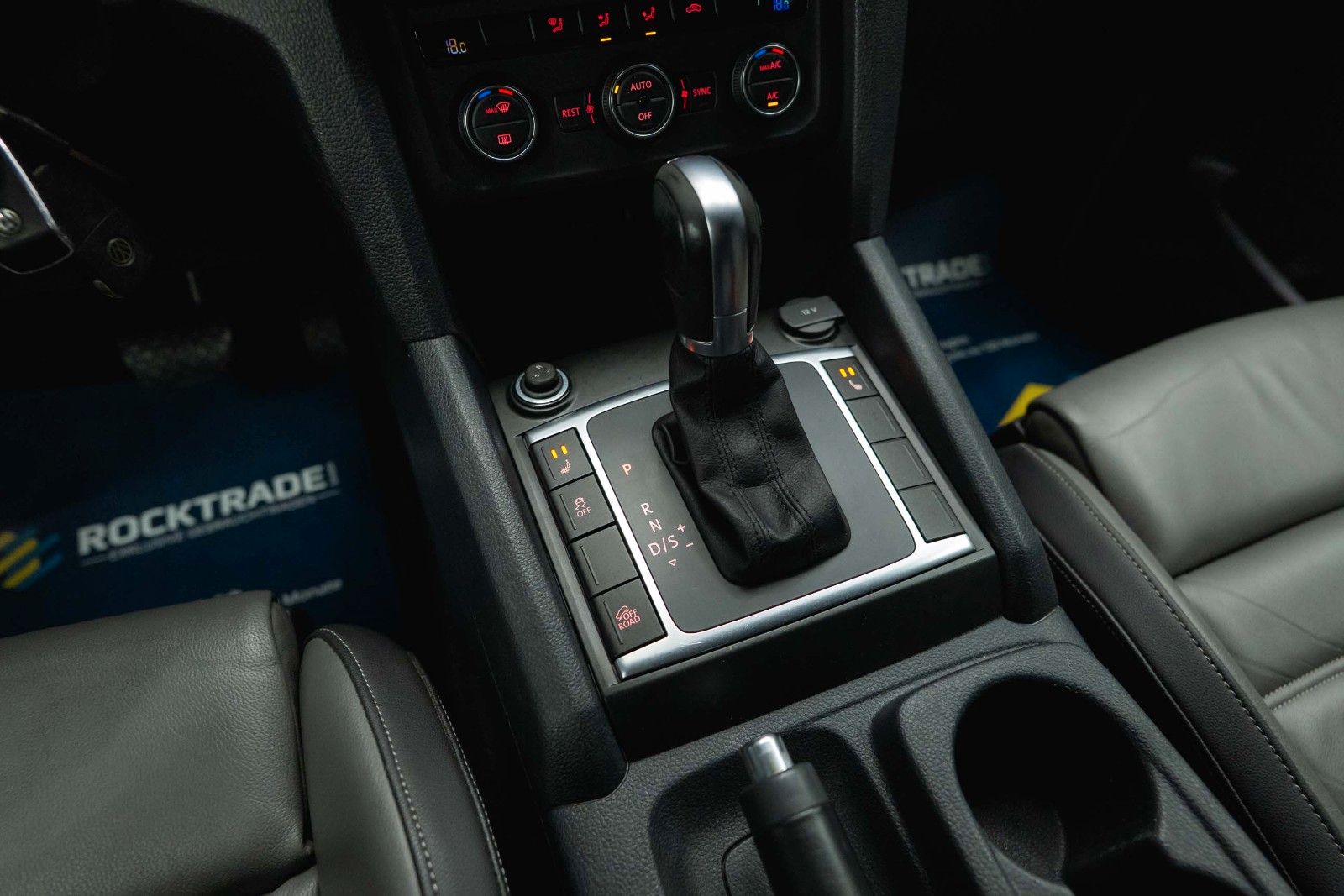 Fahrzeugabbildung Volkswagen Amarok V6 Highline 4Motion BLACK OFFROAD Edition