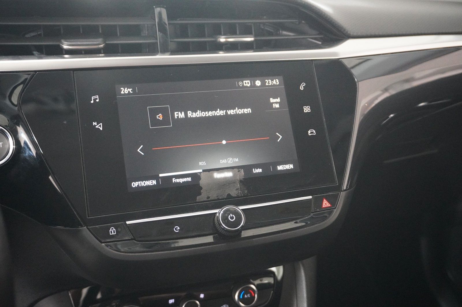 Fahrzeugabbildung Opel Corsa-e F ELEGANCE 3-PHASIG NAVI/LED/KAMERA/DAB+