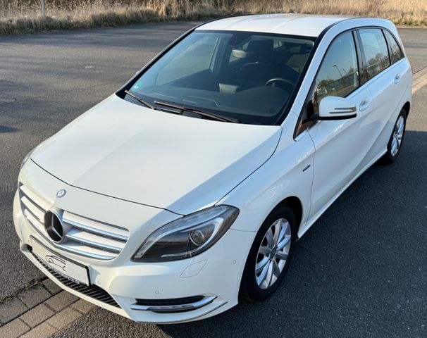 Mercedes-Benz B 180 Automatik Klima Sitzheizg. Bi-Xenon