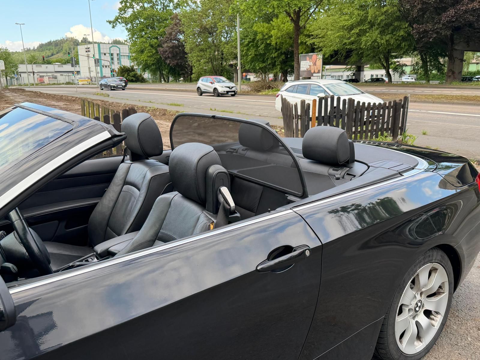 Fahrzeugabbildung BMW 320 3 Cabrio 320i