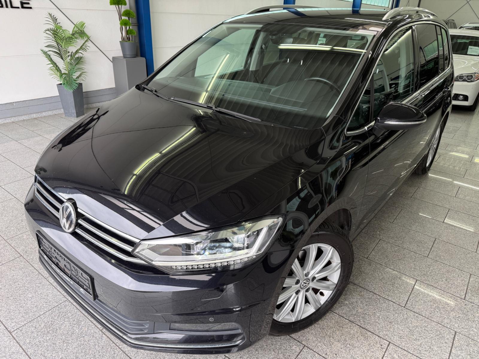 Volkswagen Touran 1.4 TSI*7-SITZ*1-HD*AUT*ACC*NAV*LED*ZHNRN