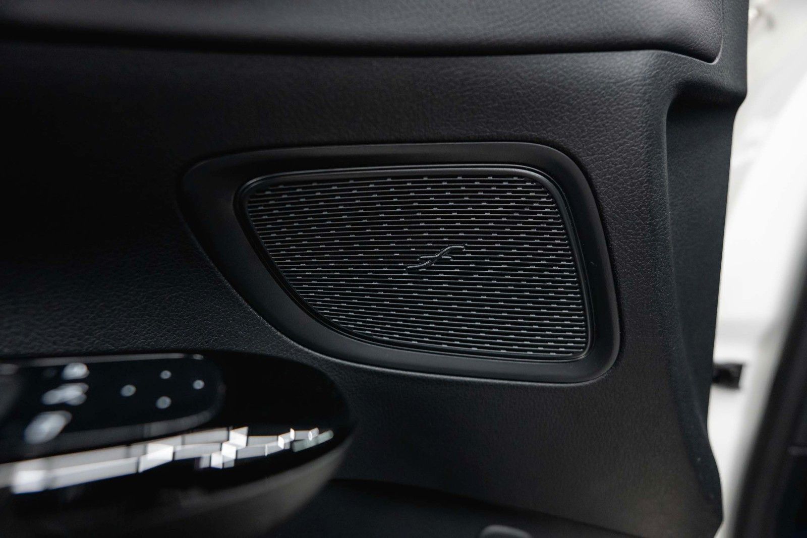 Fahrzeugabbildung Mercedes-Benz C 200d T-Modell Avantgarde Sport *LED*Widescreen