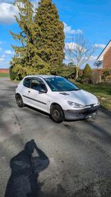 Peugeot 206 1.1, 60 PS, BJ 1998, TÜV/HU bi... - gebrauchte Peugeot 206 aus dem Jahr 1998