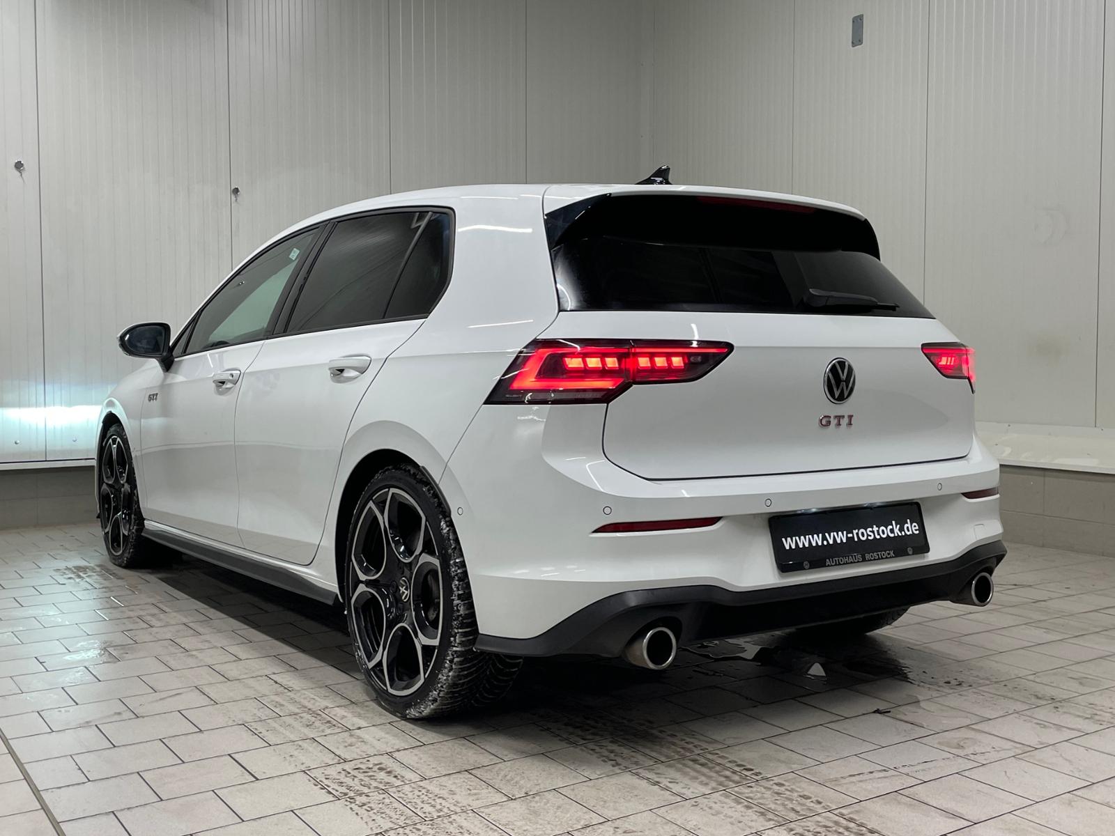 Volkswagen Golf VIII GTI 2.0 TSI DSG PANO MATRIX-LED RFK, миниатюра 4