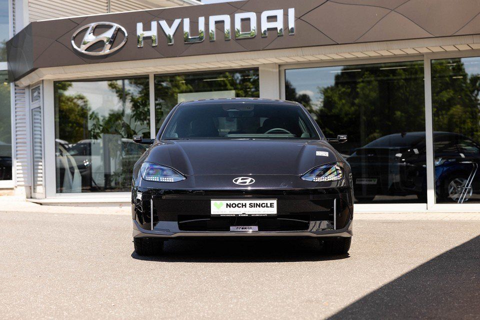 Fahrzeugabbildung Hyundai IONIQ 6 77,4kWh AWD UNIQ digitale Spiegel