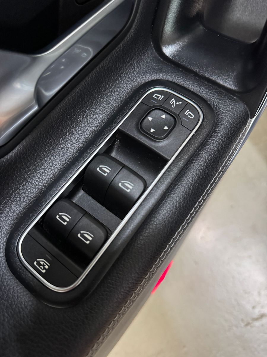 Mercedes-Benz CLA 200 SB 8G-DCT 4MATIC SPORTPAKET PROGRESSIVE