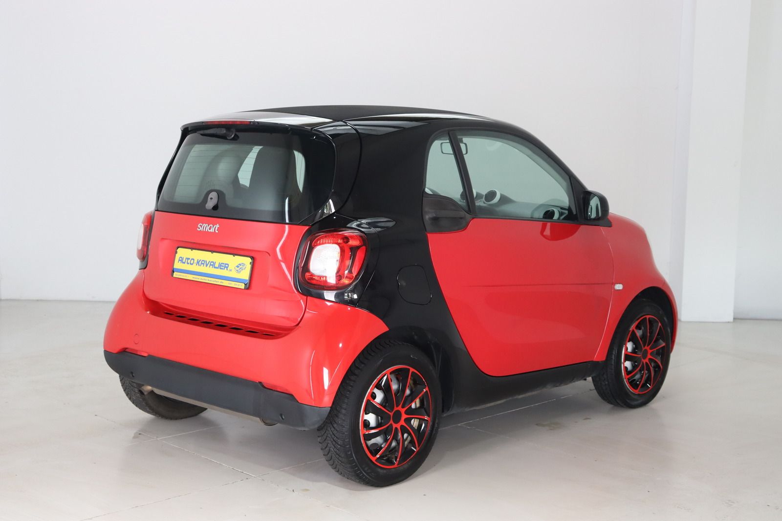 Fahrzeugabbildung Smart fortwo coupe * Navi * 1. Hand * HU/AU bis 04.27