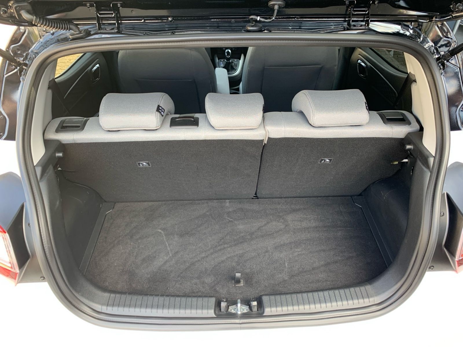 Fahrzeugabbildung Hyundai i10 FL 1.2 Automatik Prime Navi Kamera