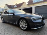BMW 730d -Alcantara-HeadUp-Laserlicht - BMW 7er Reihe in Stuttgart
