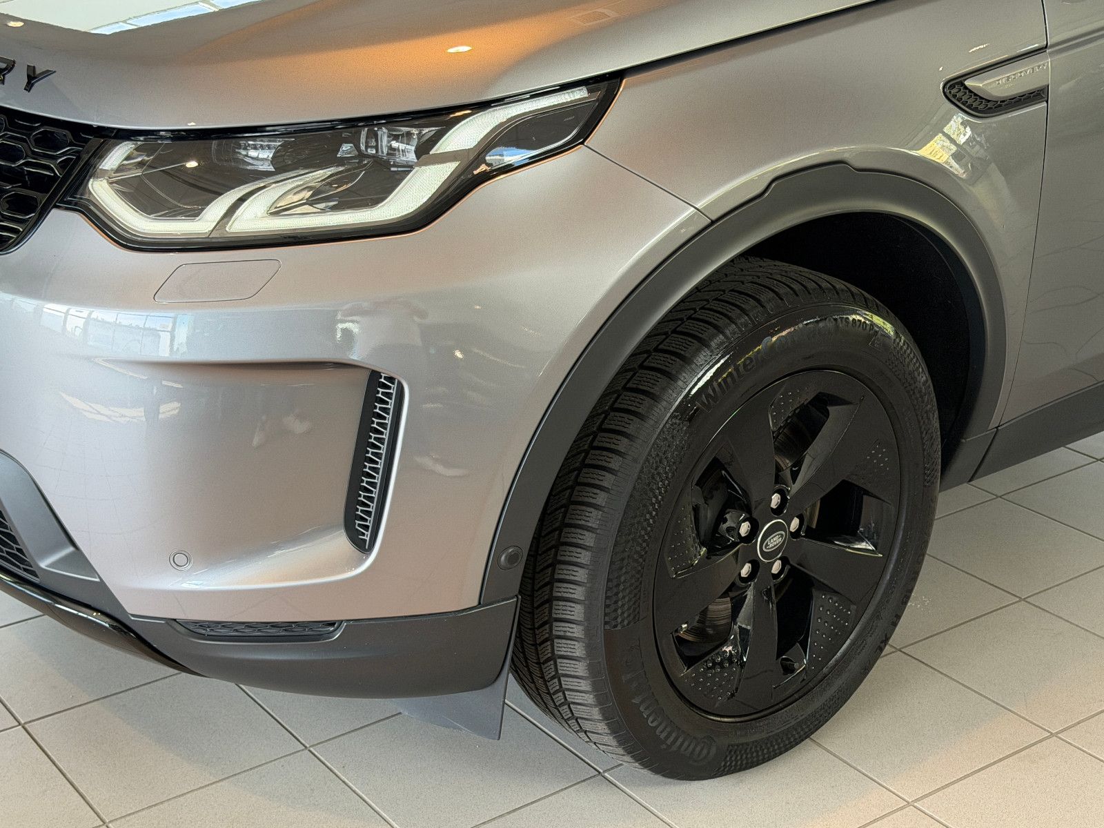 Fahrzeugabbildung Land Rover Discovery Sport AWD D200/360''KAM/LEDER/PANORAMA