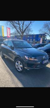 Volkswagen Touareg 3.0 V6 TDI SCR Tiptr. Exclusive BMT ... - Volkswagen Touareg: Exclusive
