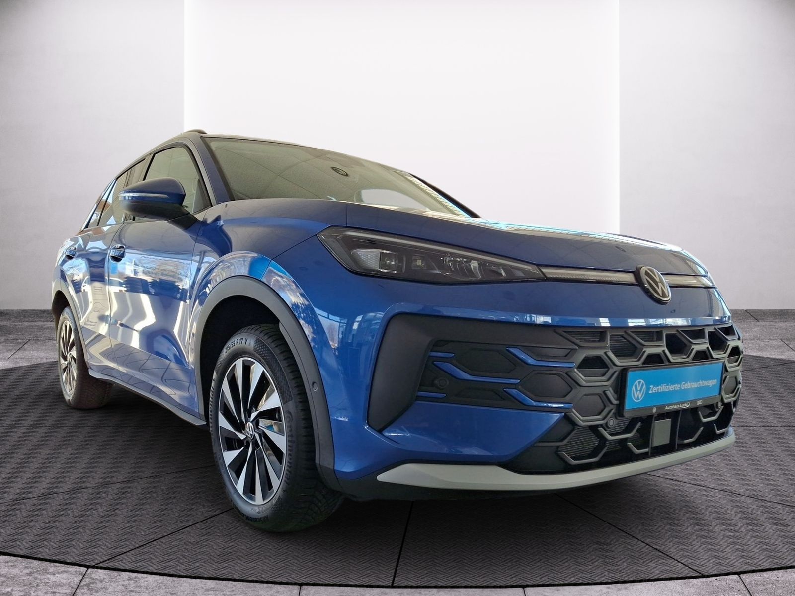 Volkswagen T-Roc Life 1.5 l eTSI LED Kamera Navi Keyless foto 3