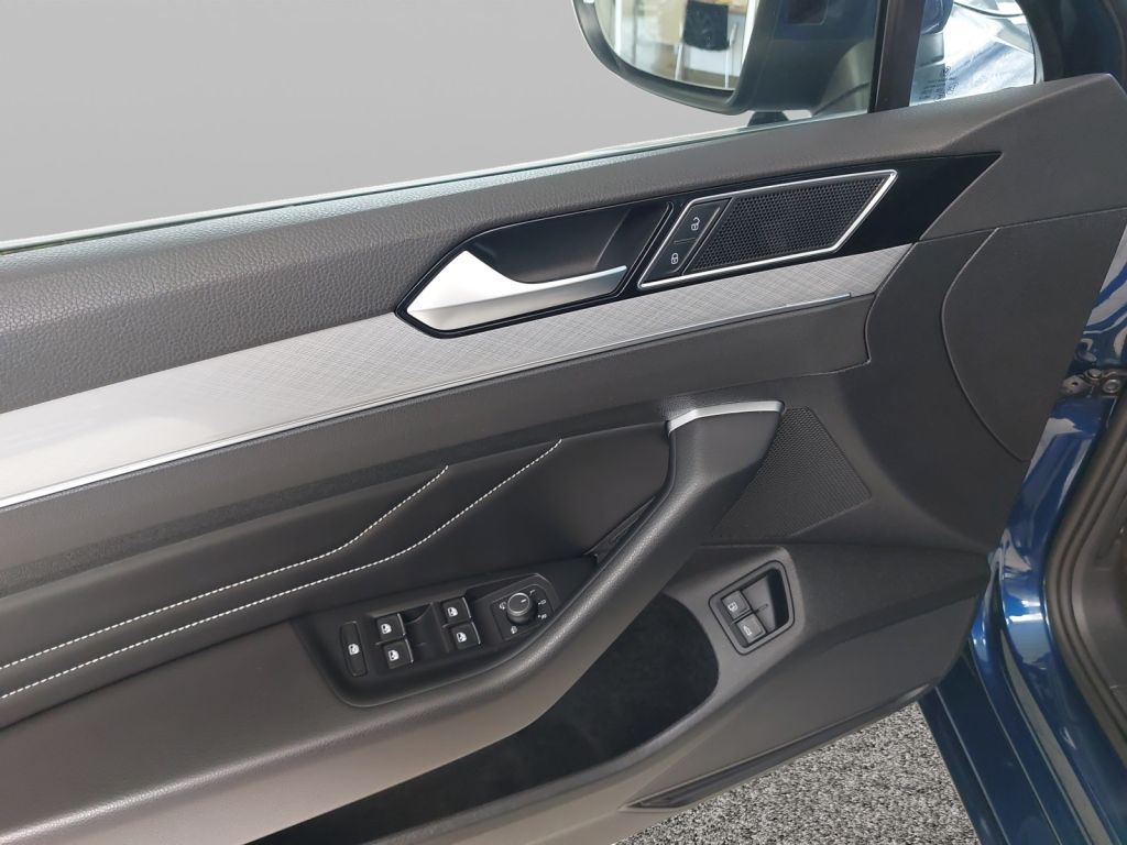 Fahrzeugabbildung Volkswagen Passat Variant 1.4 TSI Plug-In-Hybrid DSG GTE DC