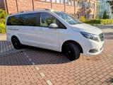 Mercedes-Benz V-Klasse V 220 d 4MATIC Avant Lang - : Van, Mercedes