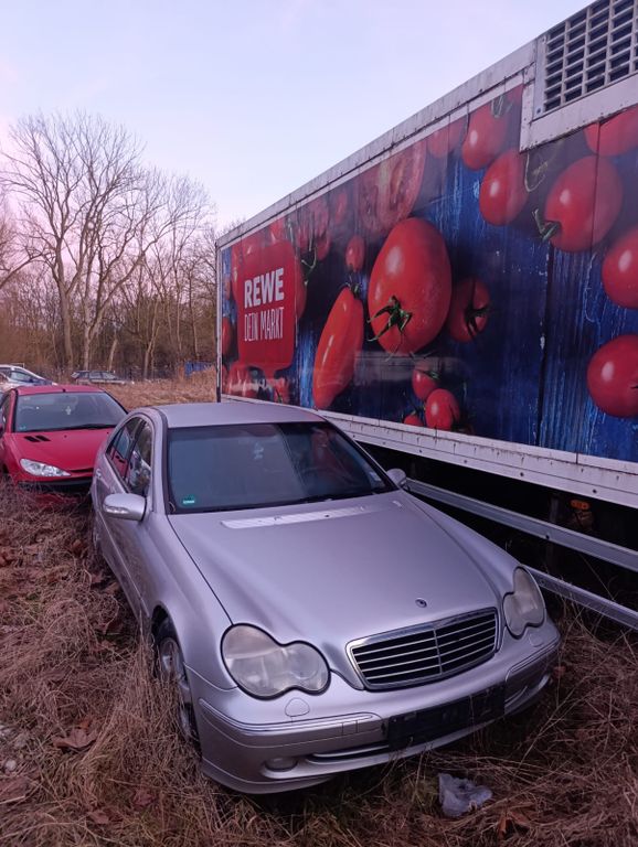 Angebot ansehen Mercedes-Benz C 220