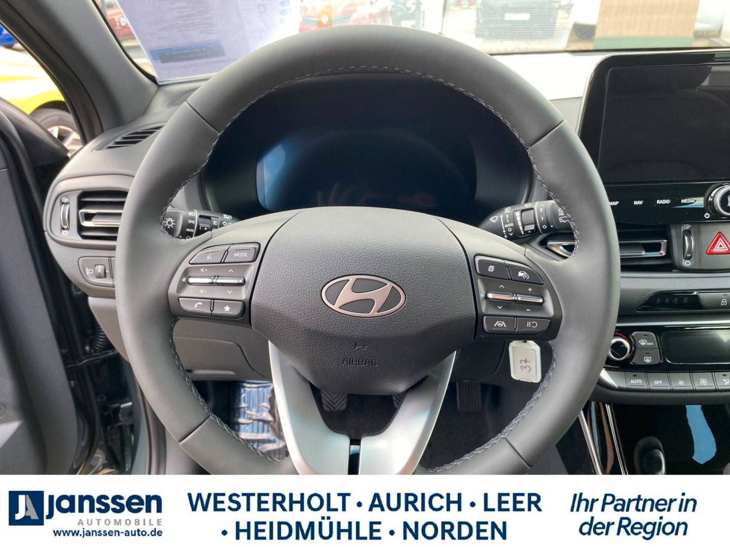 Fahrzeugabbildung Hyundai i30 ADVANTAGE