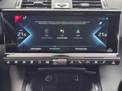 Fahrzeugabbildung DS Automobiles DS 7 1.6 E-Tense 225 Grand Chic Leder & Kamera