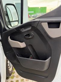 Renault Master - 10