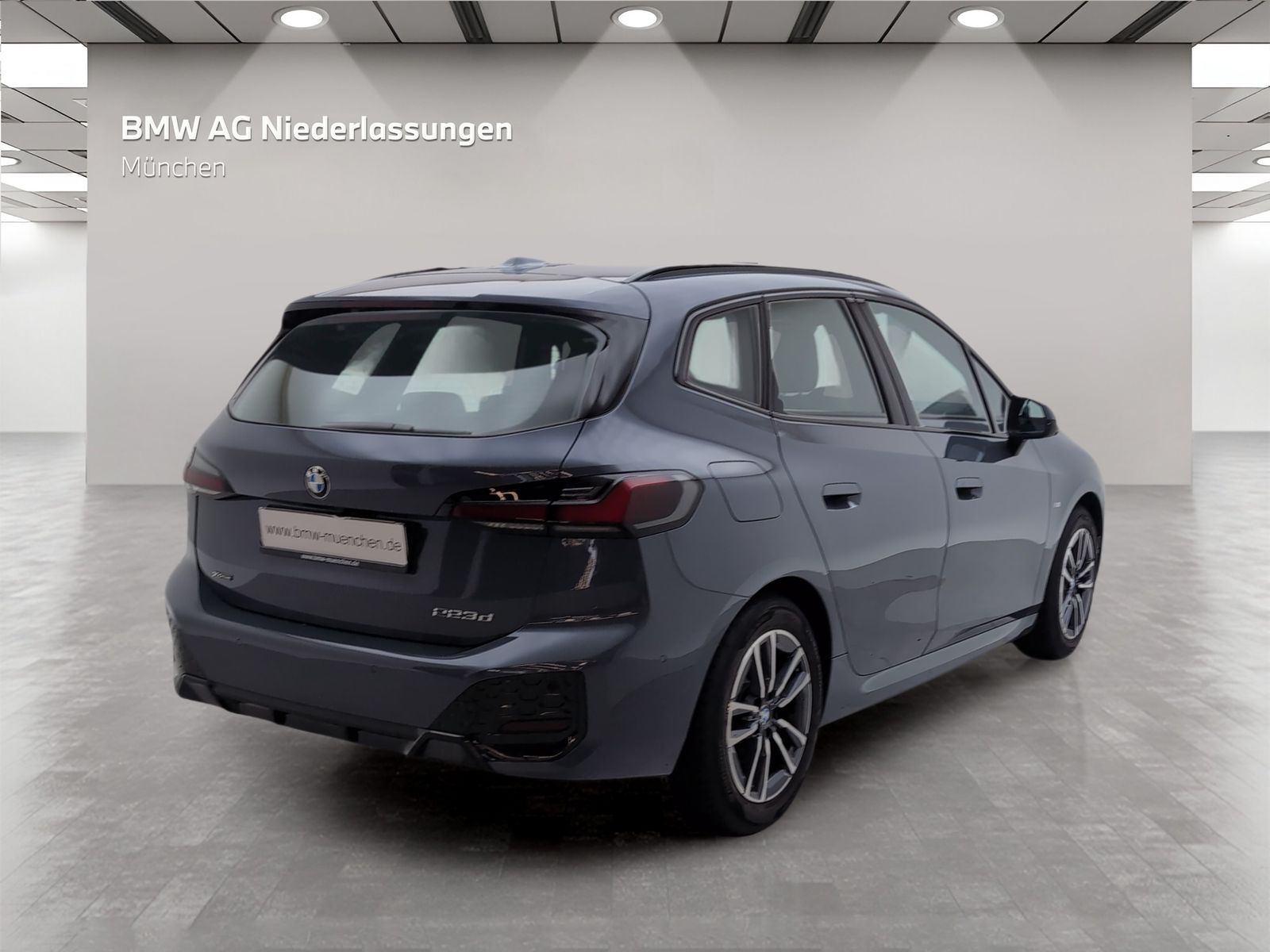 BMW 223 Active Tourer - Bild 7