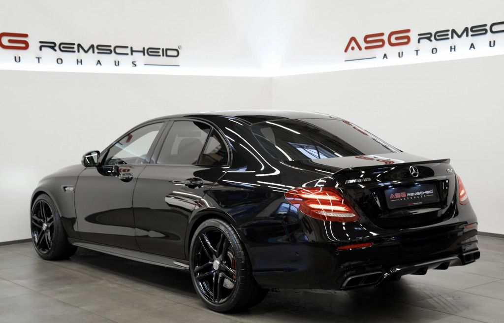 Mercedes Benz E 63 Amg