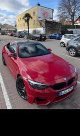 BMW M4 Competition Heritage BMW Garantie 01/28 - rote BMW M4