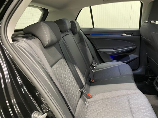 Golf VIII Life 1.5 TSI LED RFK ACC