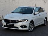 Fiat Tipo Business Hatchback Automatik,Kamera CarPlay - Fiat Tipo Hatchback Gebrauchtwagen