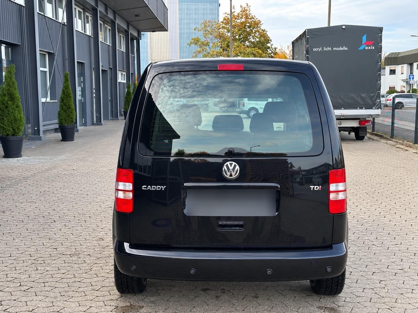Volkswagen Caddy 2012 — photo 5