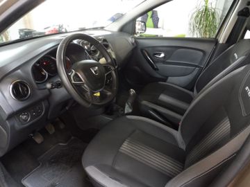 Dacia Sandero II Stepway Celebration