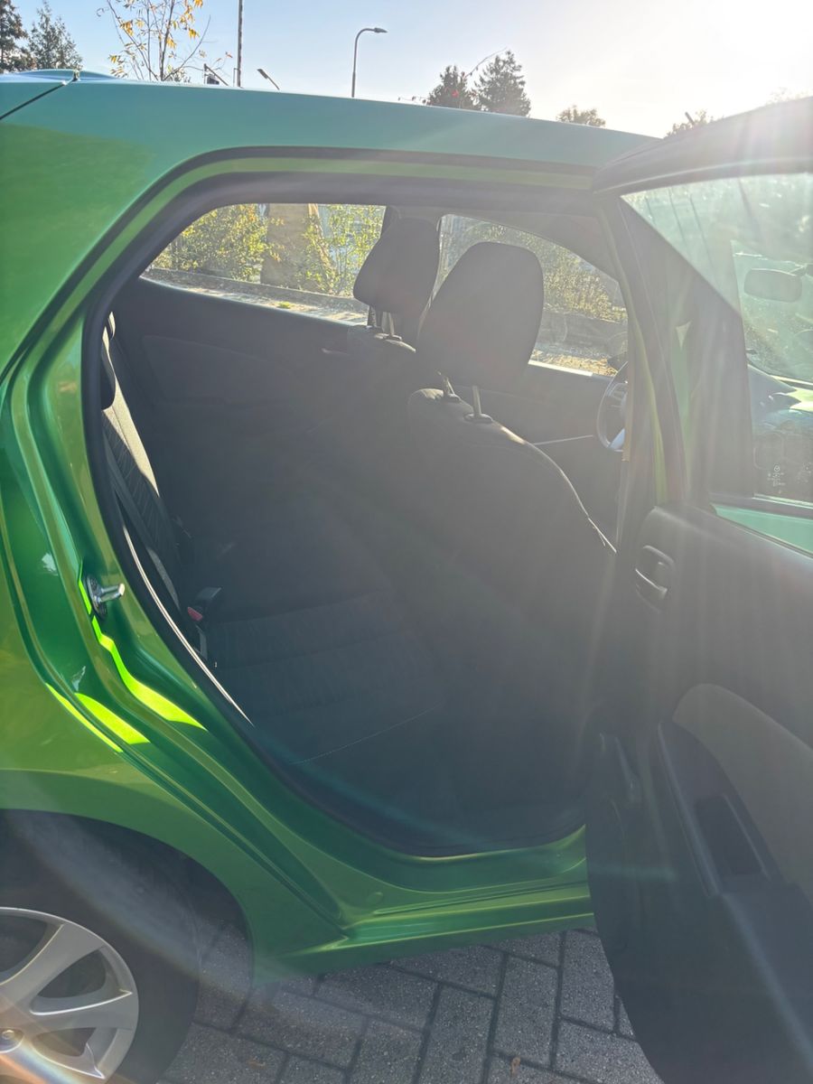 Foto 7 van MAZDA 2