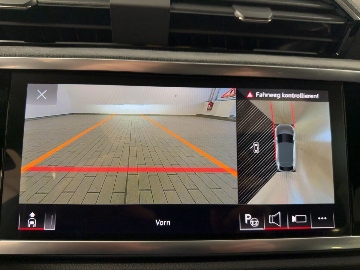 Audi Q3 - Bild 22