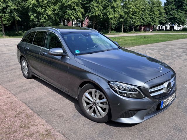 MERCEDES-BENZ C 220 d T Avantgarde Autom Standheizung 360Grad