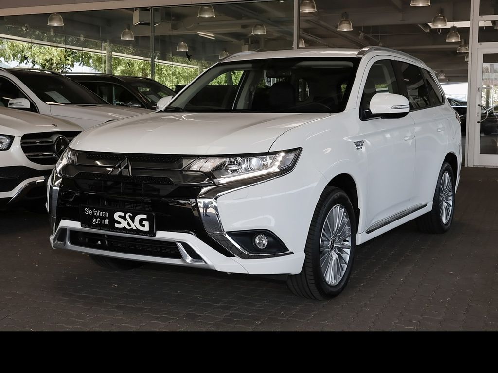 Image of Mitsubishi Outlander
