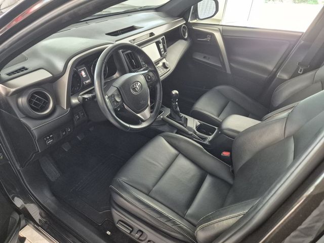 Toyota RAV 4 2.0 4x4 Start&Stop Executive