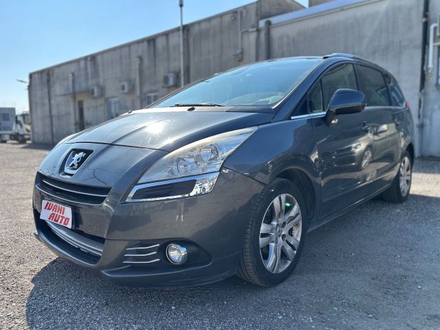 Peugeot 5008 1.6 HDi 112CV 7 POSTI