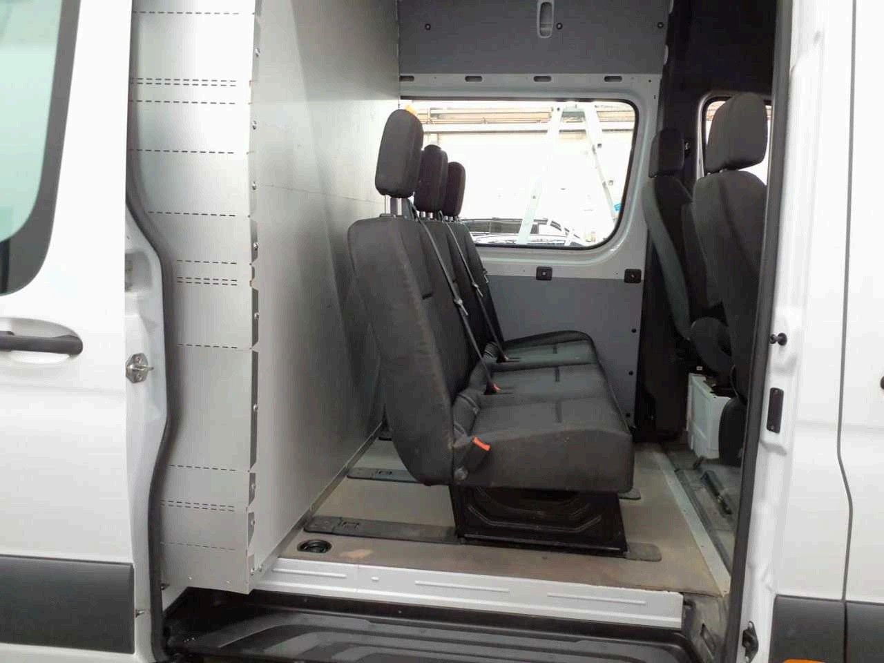 Fahrzeugabbildung Mercedes-Benz Sprinter 519 CDI DoKa/Mixto Stdheiz AHK3,5to