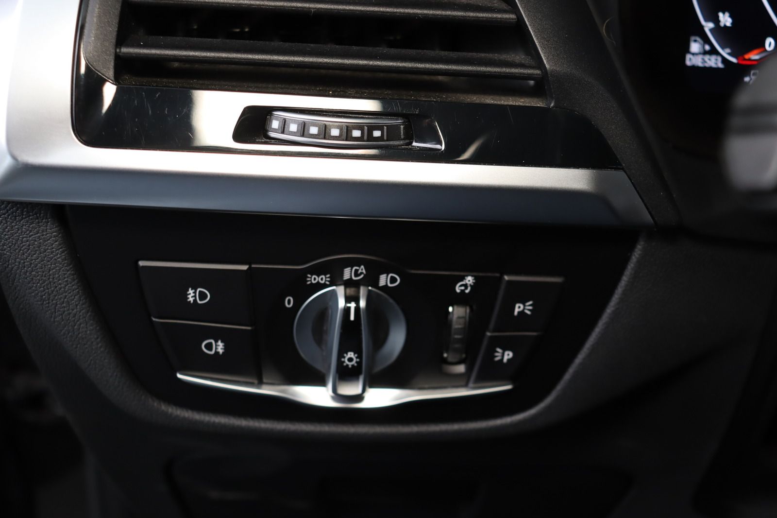 Fahrzeugabbildung BMW X3 xDrive 30 d M Sport Edition * Leder * HUD