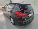Ford Focus 1.0 EcoBoost Business Navi Winter - Ford Focus Gebrauchtwagen in Düsseldorf