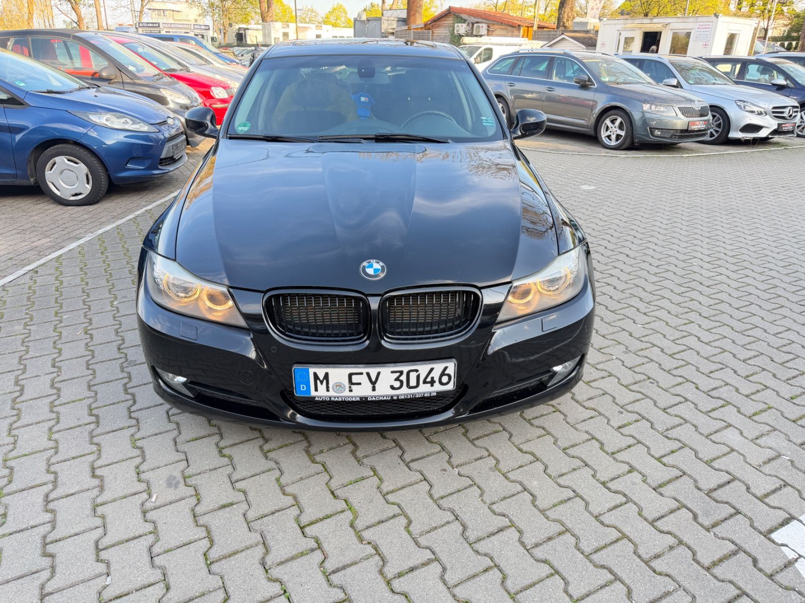 BMW 320 - 1