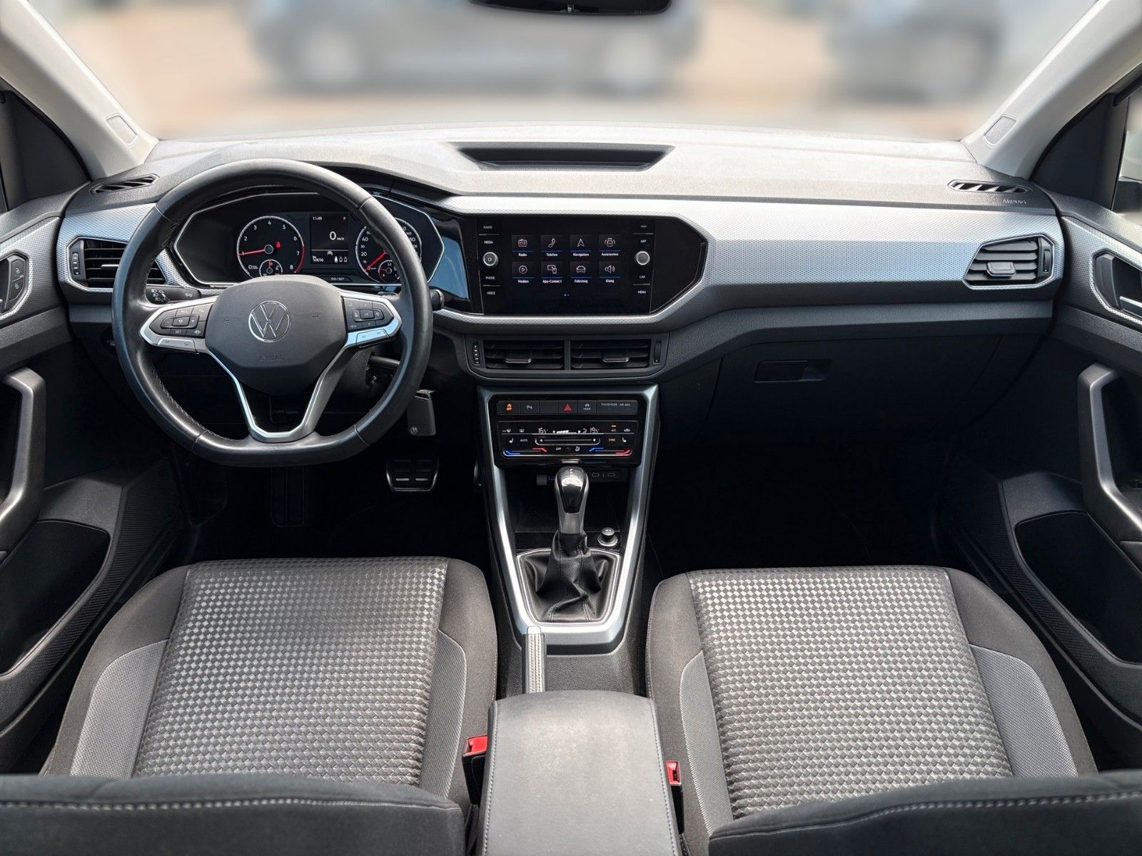 Fahrzeugabbildung Volkswagen T-Cross Active *Anhängerkupplung*